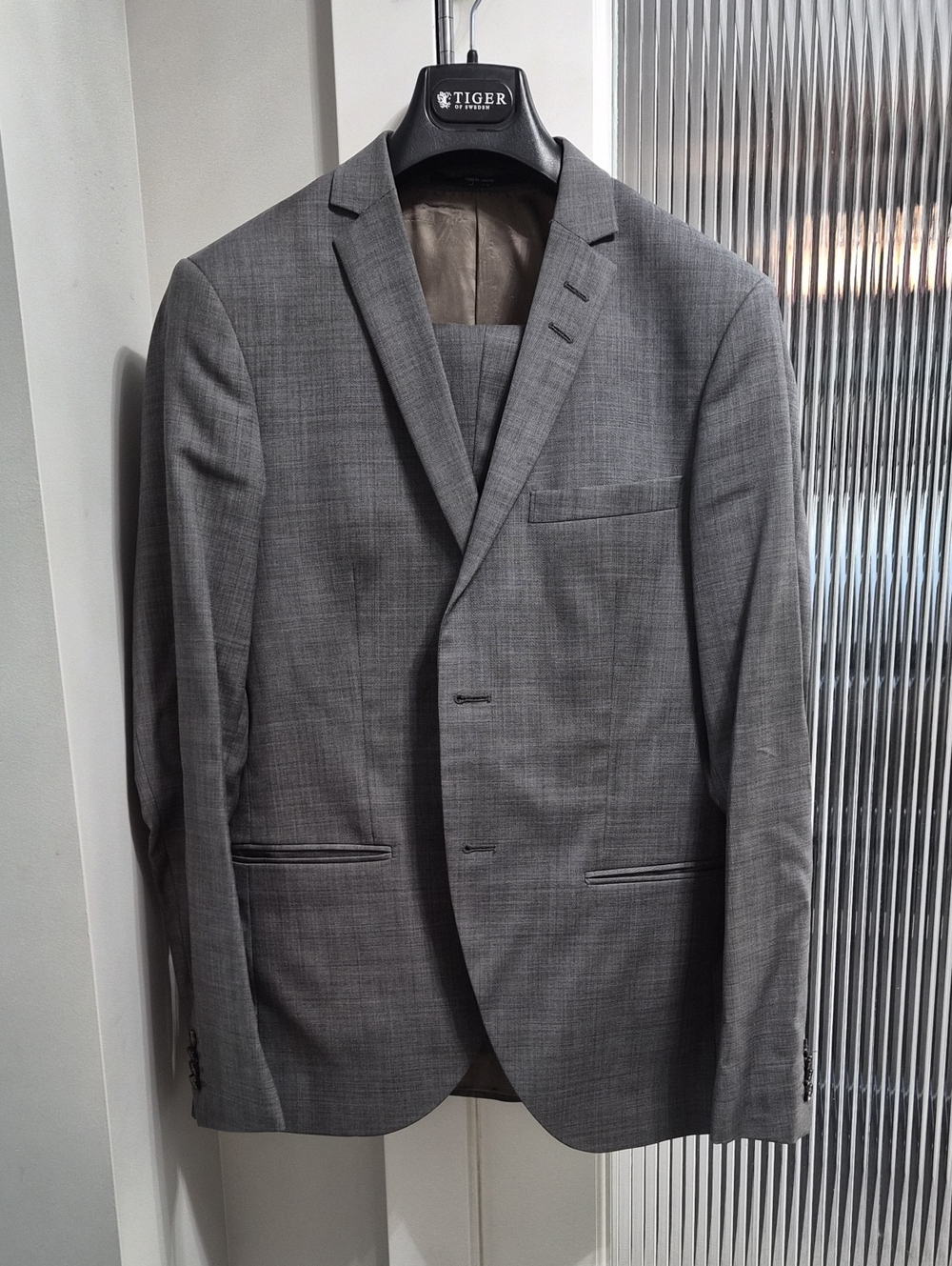 Tiger of Sweden Grey Men's Two-Button Suit Jacket